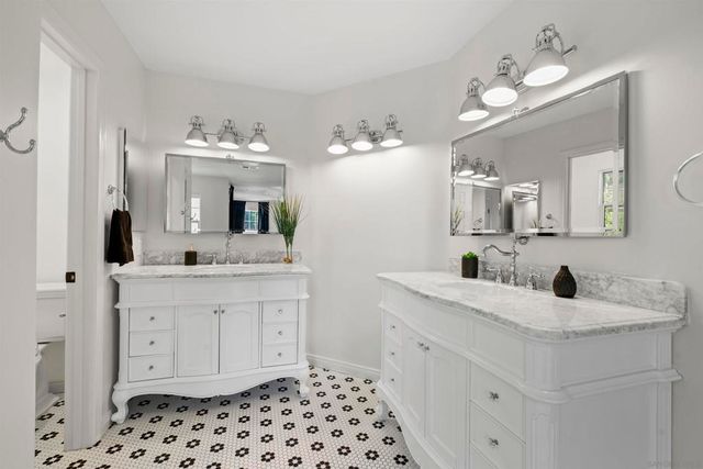 9742 Raspberry Ice Lane, La Mesa, CA 91941