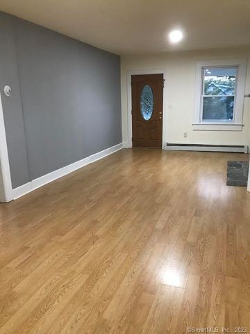 42 Weed Hill Avenue, Stamford, CT 06907