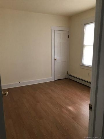 42 Weed Hill Avenue, Stamford, CT 06907