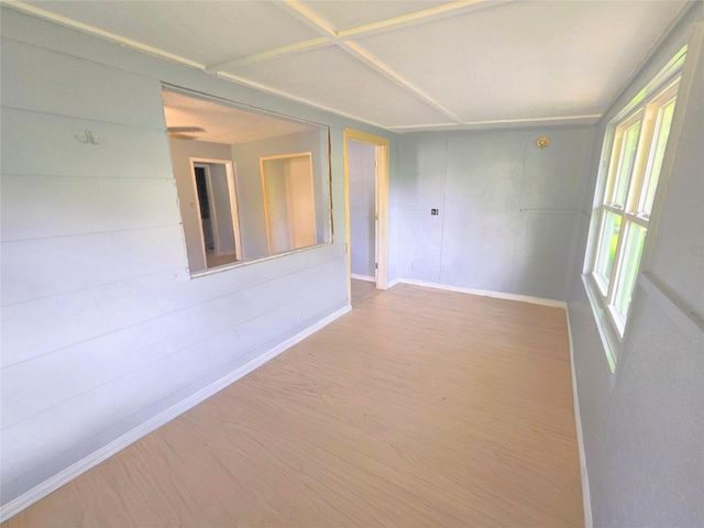 227 Live Oak Lane, Onalaska, TX 77360