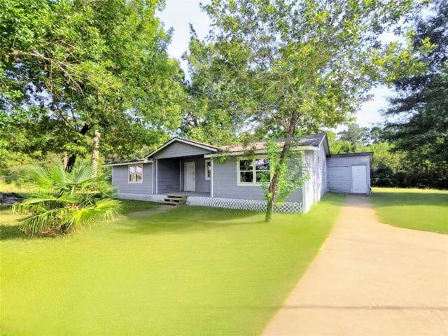 227 Live Oak Lane, Onalaska, TX 77360