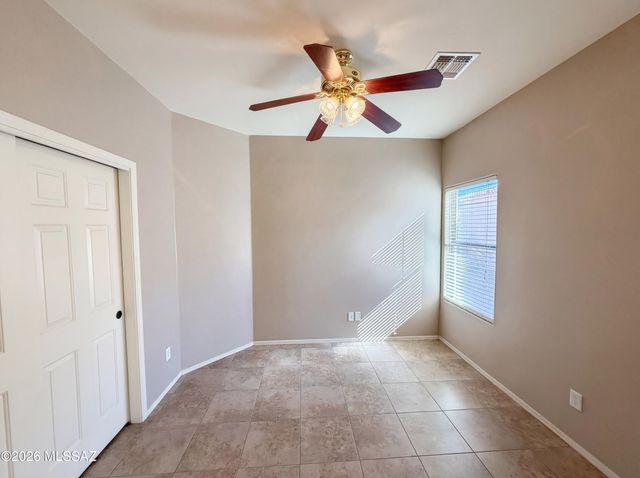 282 E Placita Nubes De Agua, Sahuarita, AZ 85629