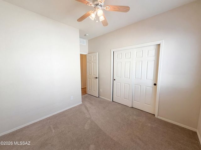 282 E Placita Nubes De Agua, Sahuarita, AZ 85629