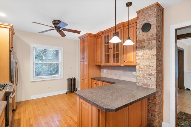 605 N 3rd Avenue, St. Charles, IL 60174