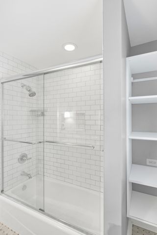 605 N 3rd Avenue, St. Charles, IL 60174