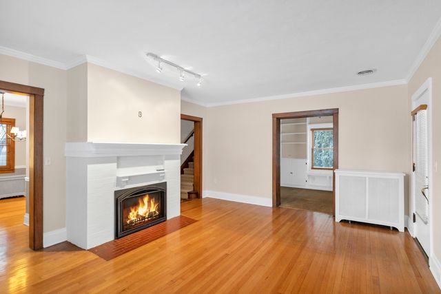 605 N 3rd Avenue, St. Charles, IL 60174