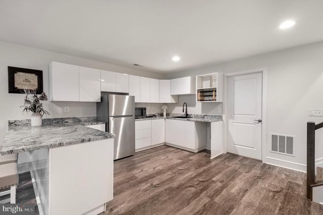 25439 STRIBLING ORCHARD CT, Chantilly, VA 20152