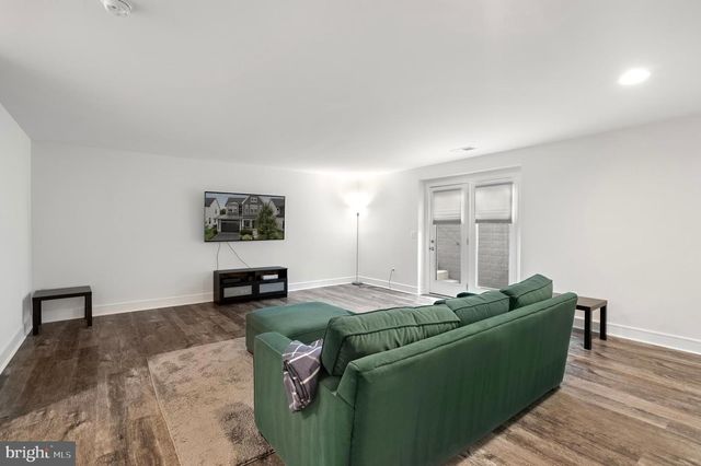 25439 STRIBLING ORCHARD CT, Chantilly, VA 20152