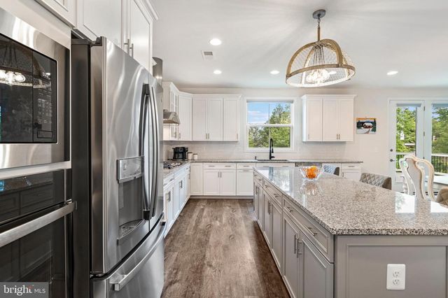 25439 STRIBLING ORCHARD CT, Chantilly, VA 20152