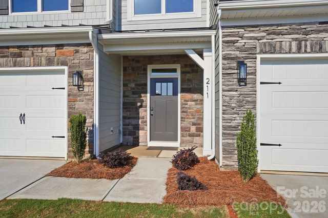 211 Viburnum Road, Waxhaw, NC 28173