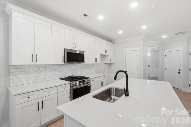211 Viburnum Road, Waxhaw, NC 28173