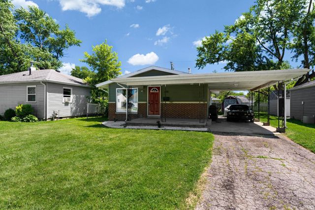 1105 Sarasota Drive, Lafayette, IN 47909