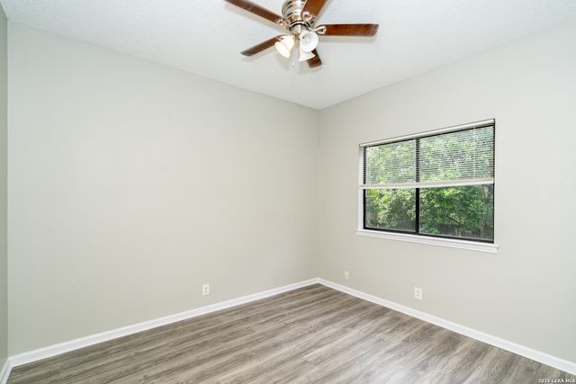 2826 VILLAGE PKWY, San Antonio, TX 78251