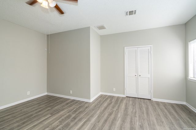 2826 VILLAGE PKWY, San Antonio, TX 78251