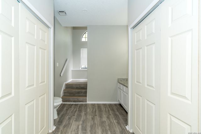 2826 VILLAGE PKWY, San Antonio, TX 78251