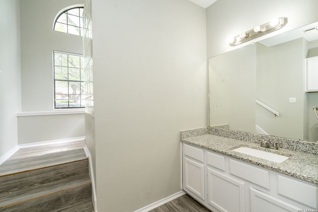 2826 VILLAGE PKWY, San Antonio, TX 78251