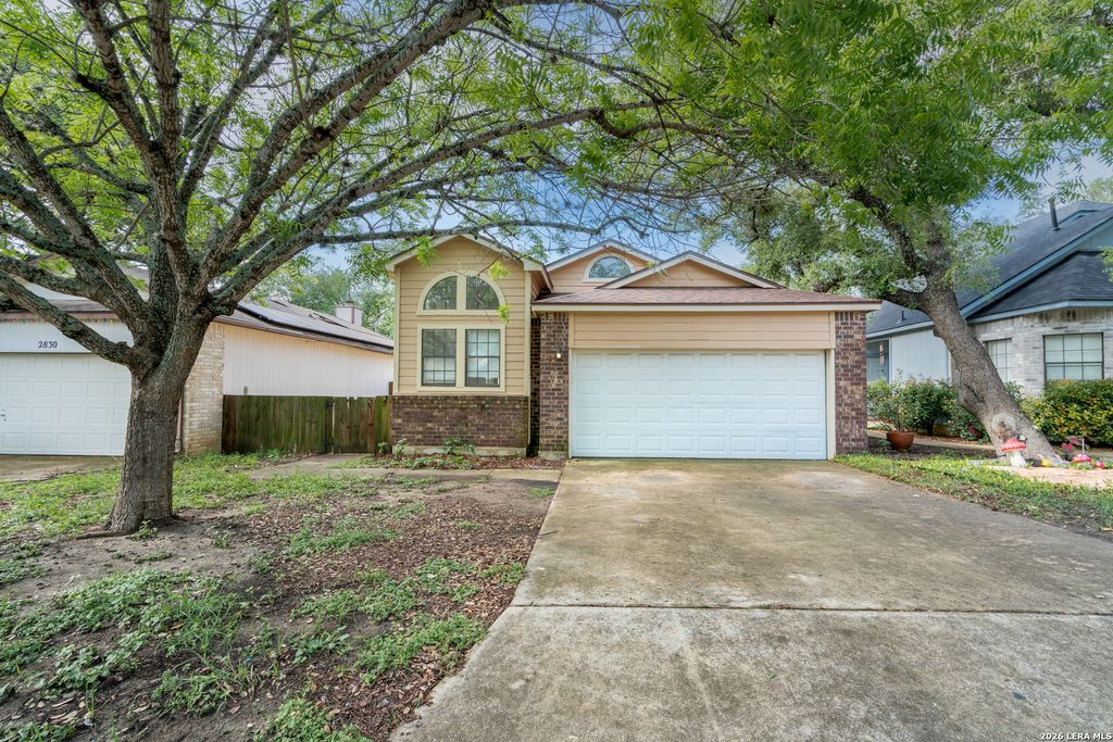 2826 VILLAGE PKWY, San Antonio, TX 78251