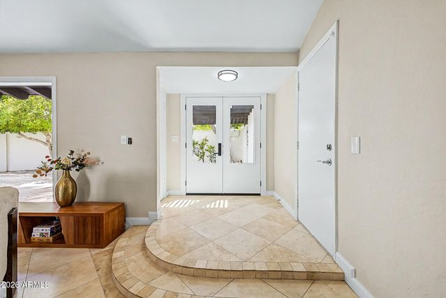 2068 E CAIRO Drive, Tempe, AZ 85282