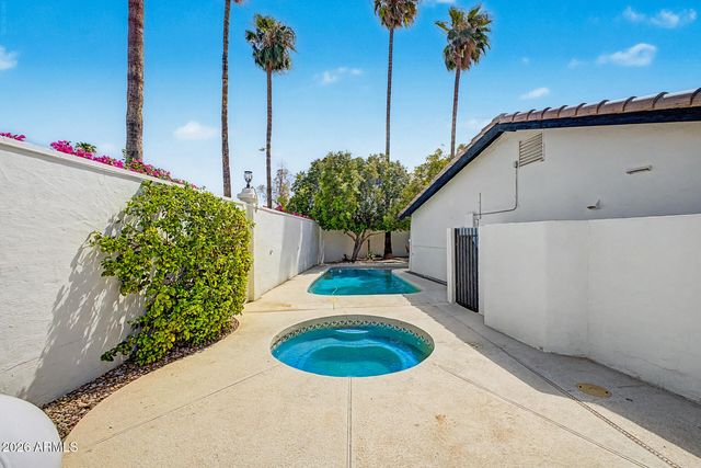 2068 E CAIRO Drive, Tempe, AZ 85282