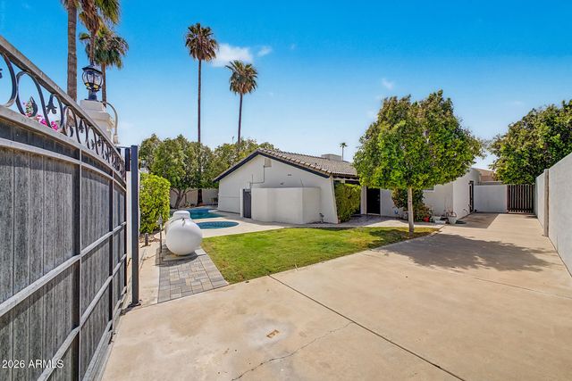 2068 E CAIRO Drive, Tempe, AZ 85282