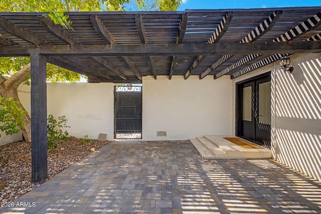 2068 E CAIRO Drive, Tempe, AZ 85282