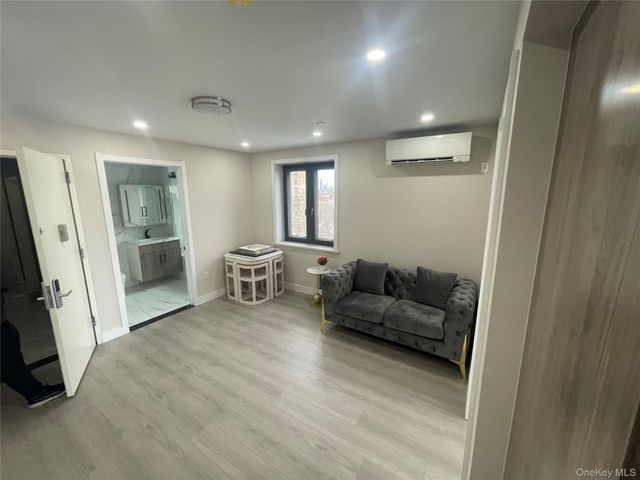1546 Broadway 4B, Brooklyn, NY 11221