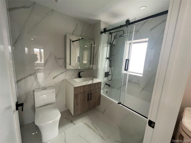 1546 Broadway 4B, Brooklyn, NY 11221