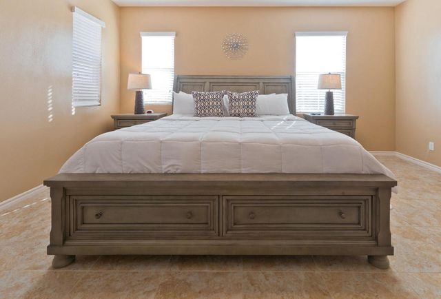 462 Via De La Paz, Palm Desert, CA 92211