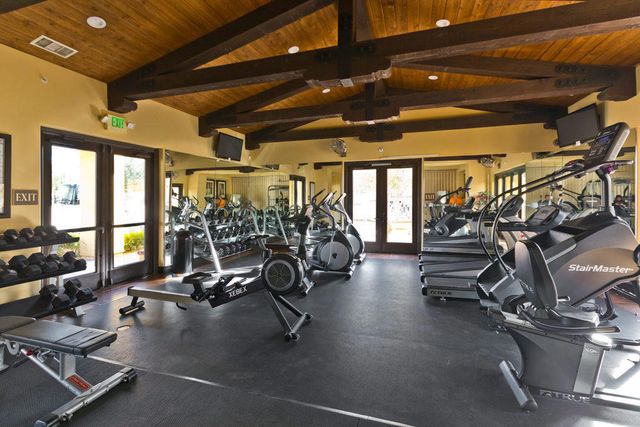 462 Via De La Paz, Palm Desert, CA 92211