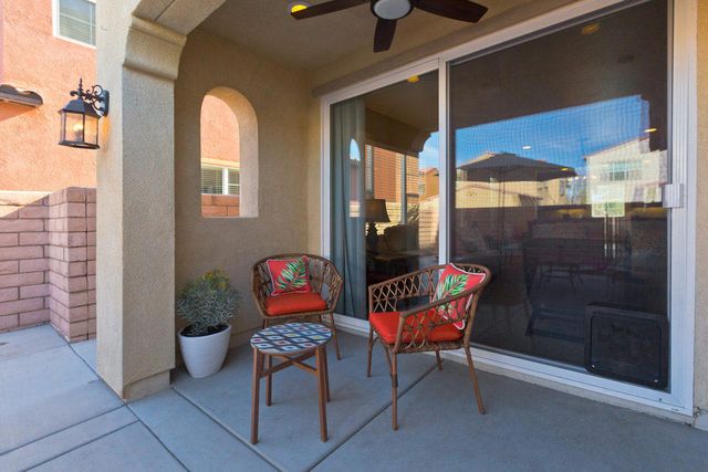 462 Via De La Paz, Palm Desert, CA 92211