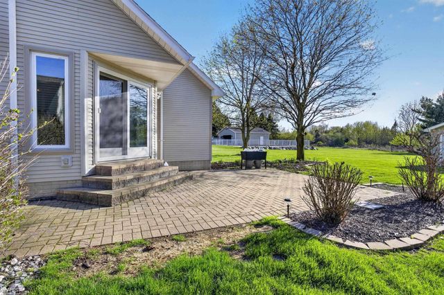 2345 Lost Creek Drive, Flushing, MI 48433