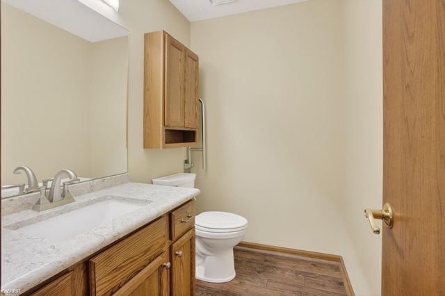 2345 Lost Creek Drive, Flushing, MI 48433