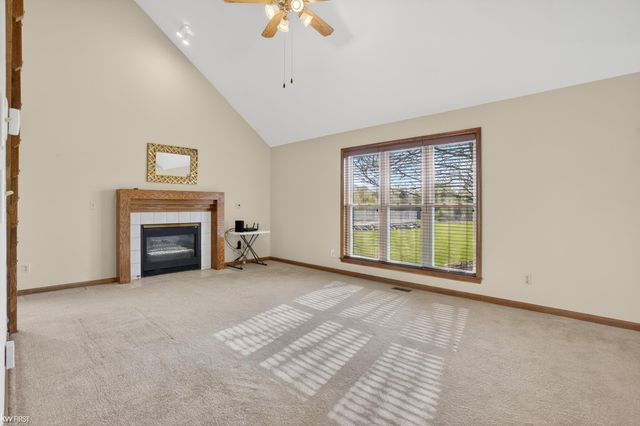 2345 Lost Creek Drive, Flushing, MI 48433