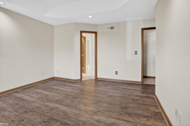 2345 Lost Creek Drive, Flushing, MI 48433