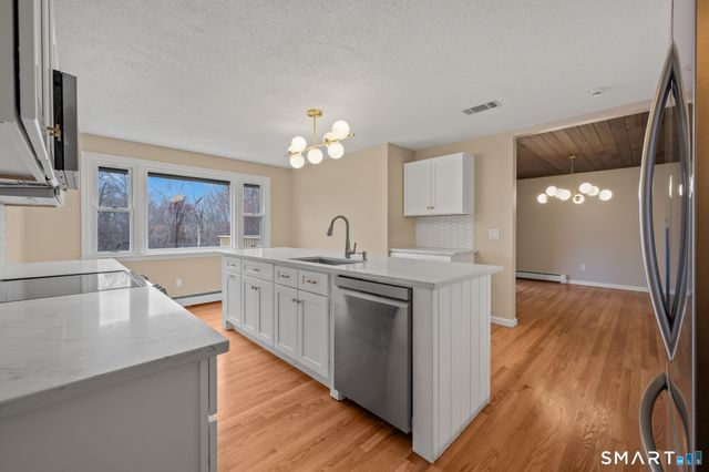 252 Blue Ridge Drive, Manchester, CT 06040