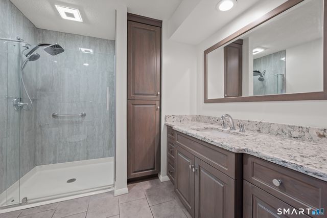 252 Blue Ridge Drive, Manchester, CT 06040