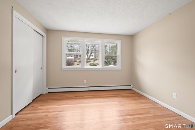 252 Blue Ridge Drive, Manchester, CT 06040