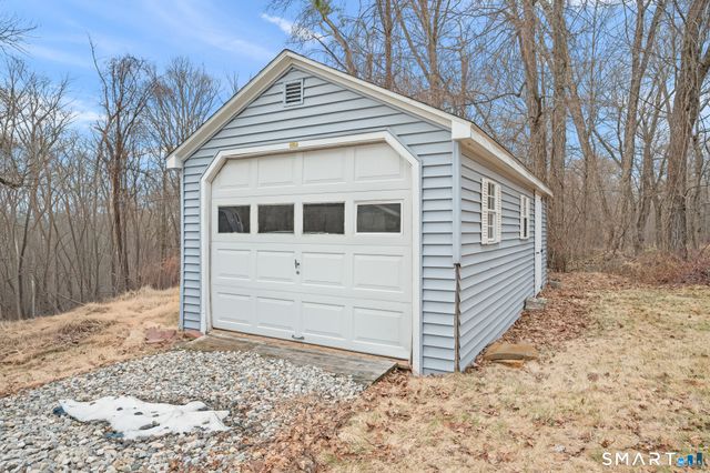 252 Blue Ridge Drive, Manchester, CT 06040