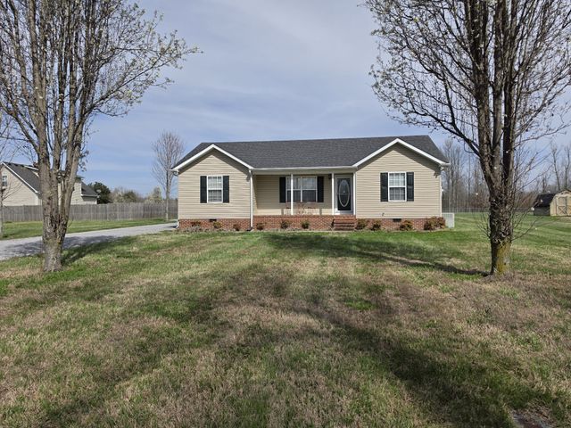 3050 Gnat Hill Rd, Manchester, TN 37355