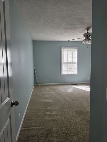 3050 Gnat Hill Rd, Manchester, TN 37355