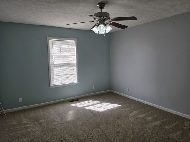 3050 Gnat Hill Rd, Manchester, TN 37355