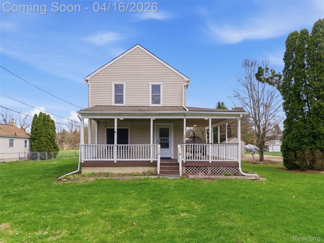 4615 Homesite Drive, Orion Charter Township, MI 48359