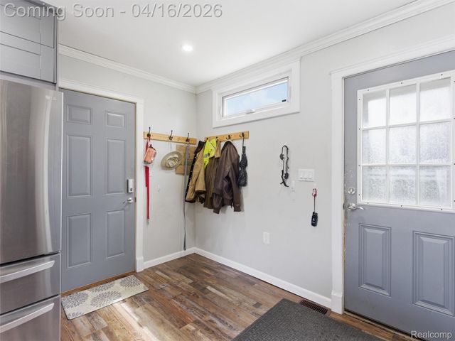 4615 Homesite Drive, Orion Charter Township, MI 48359