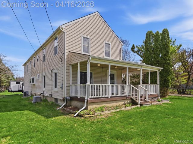 4615 Homesite Drive, Orion Charter Township, MI 48359