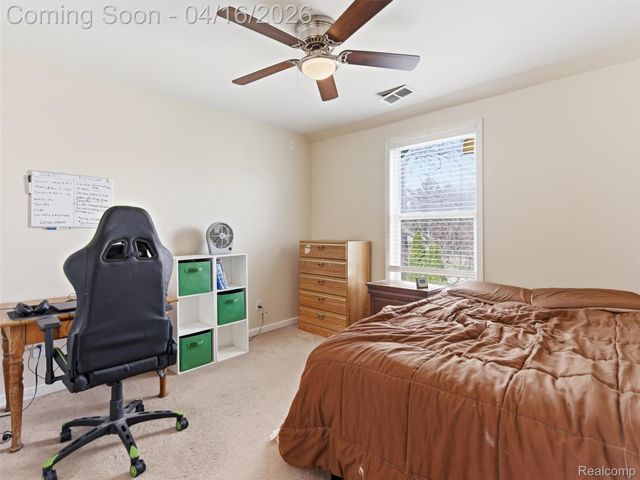 4615 Homesite Drive, Orion Charter Township, MI 48359