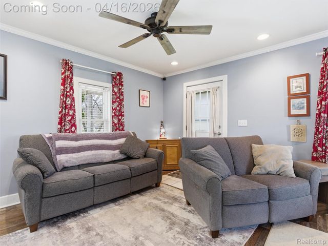 4615 Homesite Drive, Orion Charter Township, MI 48359