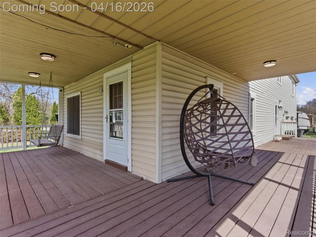 4615 Homesite Drive, Orion Charter Township, MI 48359