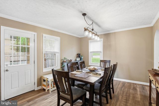 2824 NOLT RD, Lancaster, PA 17601