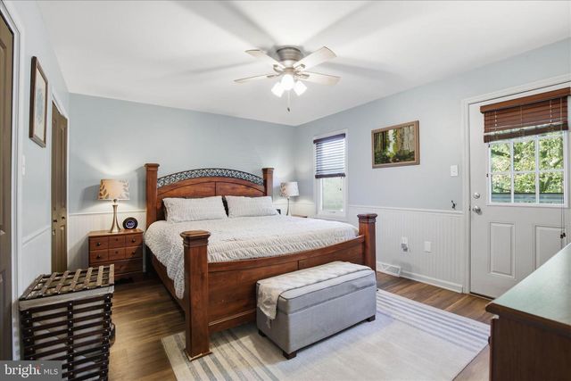 2824 NOLT RD, Lancaster, PA 17601