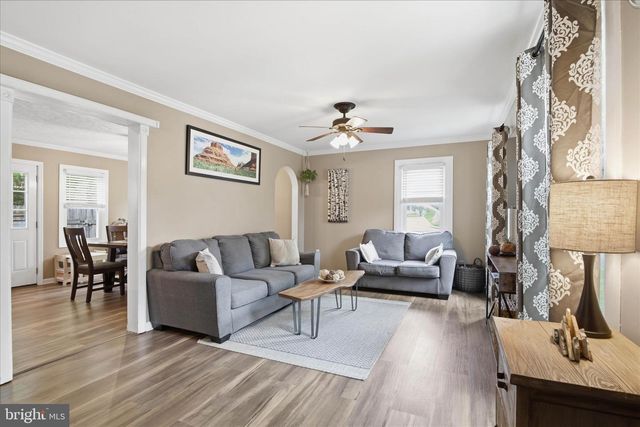 2824 NOLT RD, Lancaster, PA 17601